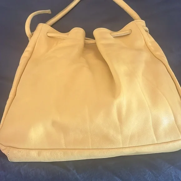 Paloma Wool Yellow Bucket - Picture 4 of 6